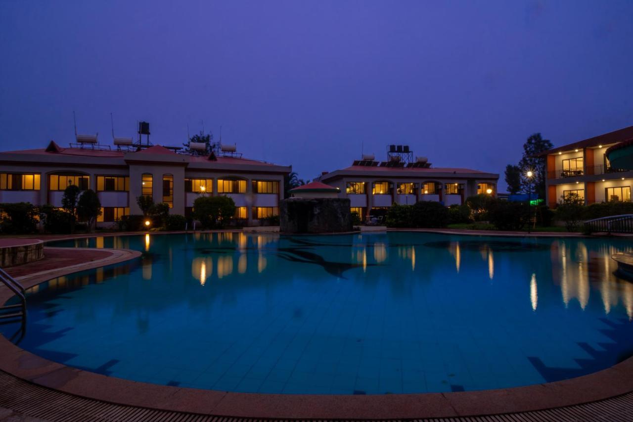 Aveda Blue Country Resort Pancsgani Kültér fotó