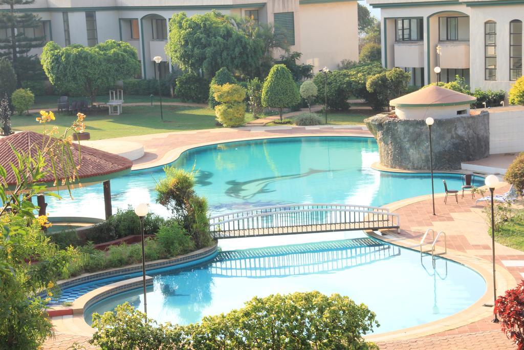 Aveda Blue Country Resort Pancsgani Kültér fotó